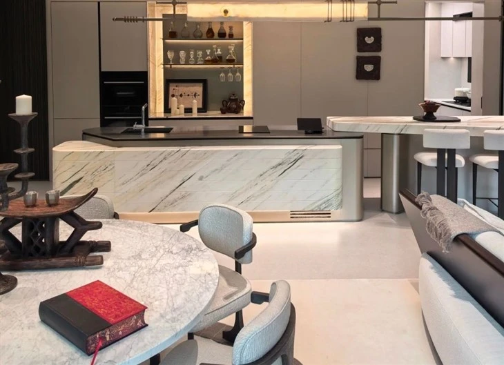 Calacatta Oriental White Marble island