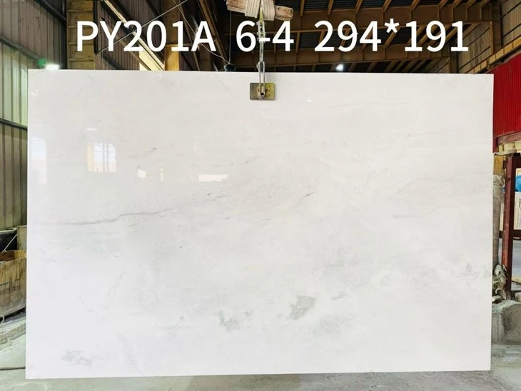 Castro White Marble wall
